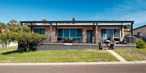 Blue Wren Beach House - Hobart Tourism 6