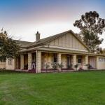 The Jazz B & B - Hobart Tourism 0