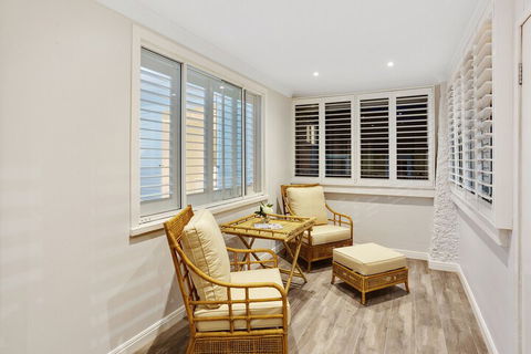 Nell's Place - Hobart Tourism 3