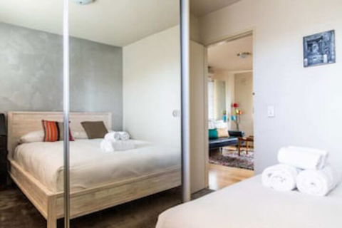 Charming 1 Bedroom Apartment In Vibrant South Yarra - Tourism TAS 0