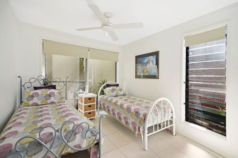 Nobs -1/44 Peregian Esplanade - Hobart Tourism 4