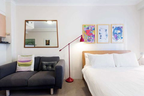Amazing Studio With Pool In Central Sydney - Tourism TAS 4