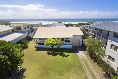 Baileys Beach House - Hobart Tourism 2