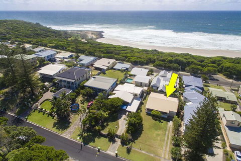Baileys Beach House - Hobart Tourism 6