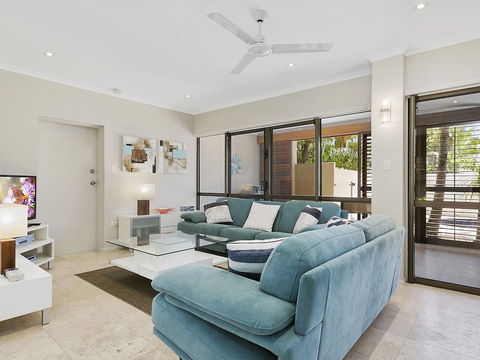 A Superb Location For Enjoying The Best Of Noosa Unit 2 / 69 Noosa Parade - Tourism TAS 1