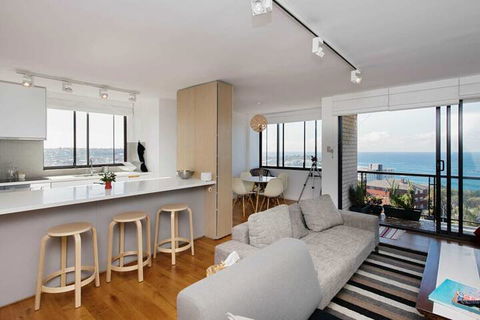 Boutique Bondi 1 Bedroom Apartment - Hobart Tourism 5