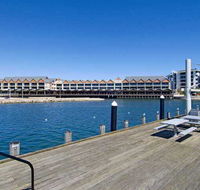 Quality Suites Crest Mandurah - Tourism TAS