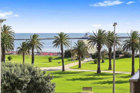 BOUTIQUE STAYS Catani Gardens - Hobart Tourism 1