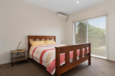 Cootamundra - Hobart Tourism 3