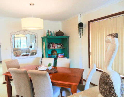 Baronet B & B - Tourism TAS 5