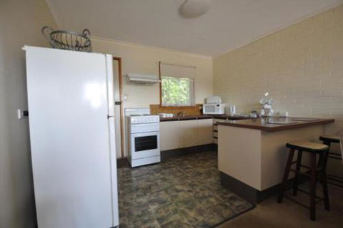 Ballymena Holiday Units - Hobart Tourism 2