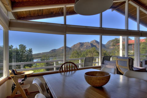 Freycinet Beachfront Retreat - Tourism TAS 2