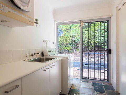 Serenity 7 Mulloway Place Peaceful House With Air Con Netflix & WIFI - Tourism TAS 5