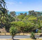 16 Pt Lookout Beach Resort