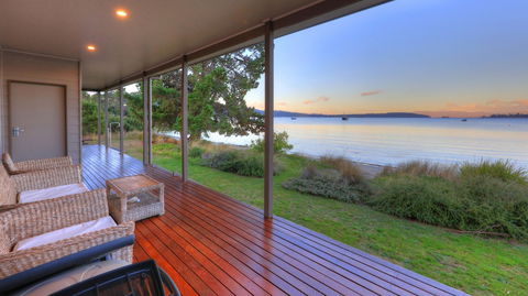 Tides Reach - Essentially Tas Dover - Tourism TAS 1