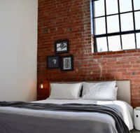 Stylish Warehouse Conversion in Heart of Fitzroy - Tourism TAS