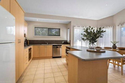 DRIFTWOOD VILLA Free Wifi Walk To Beach - Tourism TAS 5