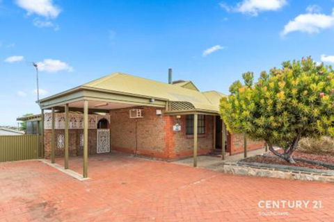 Reef & Vines Port Noarlunga - Tourism TAS 2