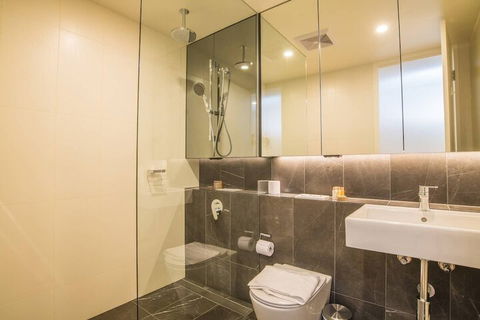 Modern 2bed2bath APT At Neutral Bayparking+wifi - Hobart Tourism 5
