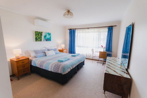 Bruces Waterside Units - Hobart Tourism 5