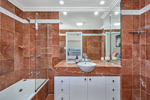 Belle Escapes Luxury Penthouse With Ocean Views - Hobart Tourism 2