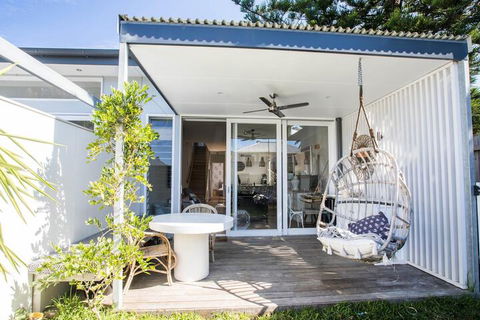 Beachside Bliss (669i) - Hobart Tourism 1