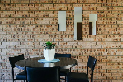 Reef Resort Apartments - Tourism TAS 6