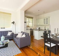 Elegant Cremorne Point Apartment MILS5 - Hobart Tourism