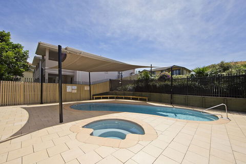 Aqua Lagoon - Tourism TAS 6
