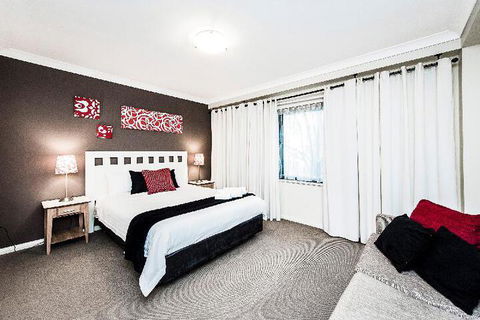 AirExec Apartments - Hobart Tourism 3