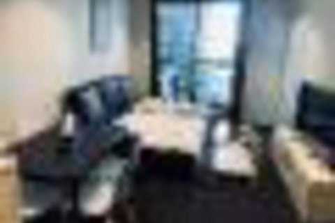 Melbourne CBD Two Bedrooms Room Apartment  - Tourism TAS 4