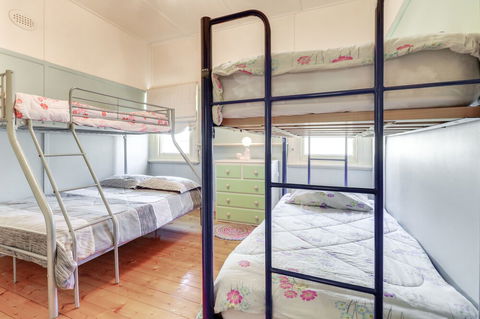 Beacon Cottage - Hobart Tourism 3