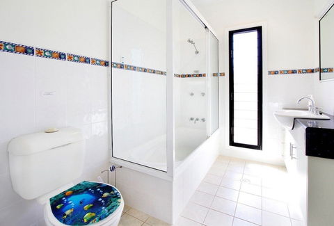Hideaway Retreat Beach House With Pool - Tourism TAS 6