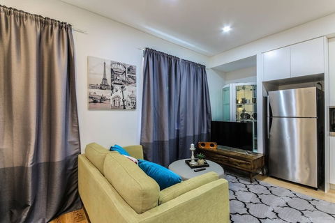 A13-darling Harbour Studio - Tourism TAS 5