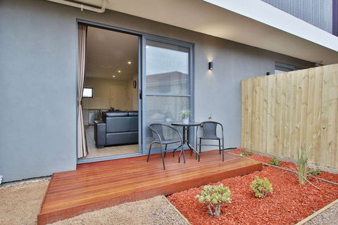 Quality Apartments Dandenong - Tourism TAS 4
