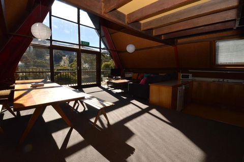 Moonbah Ski Lodge - Hobart Tourism 5