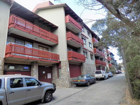 Mowamba E1 - Hobart Tourism 1