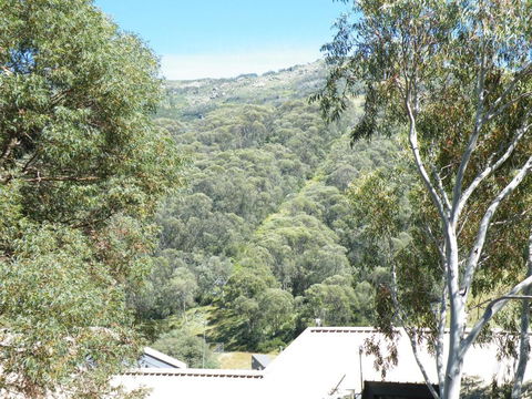 Mowamba E1 - Hobart Tourism 4
