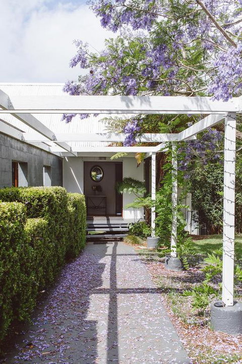 The Retreat Tamborine Mountain - Tourism TAS 3