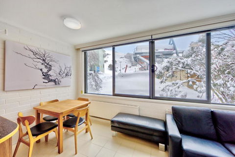 Snow Ski Apartments 07 - Tourism TAS 2