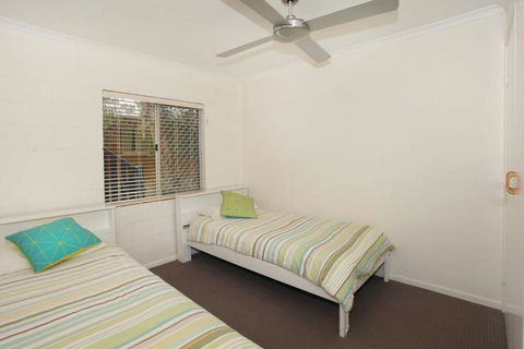 20 Scrub Road Coolum Beach Pet Friendly Linen Included - Hobart Tourism 4