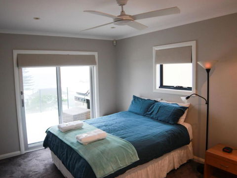 Absolutely Avoca 114a Avoca Drive Avoca Beach - Tourism TAS 2