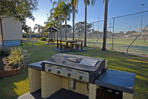 Barrack Point Holidays - Hobart Tourism 5