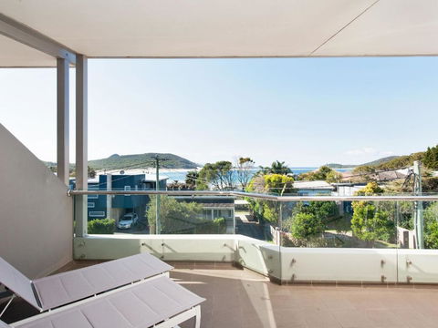 Barefoot Bliss At Fingal Bay - Hobart Tourism 3