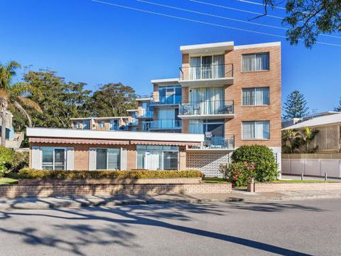 Bella Vista Unit 20 / 19 Shoal Bay Road - Hobart Tourism 3