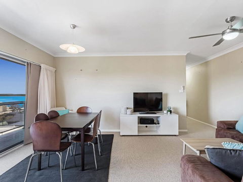 Adriana 10 Shoal Bay - Tourism TAS 2