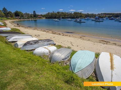 HARBOUR LIGHTS Ulladulla - Hobart Tourism 3