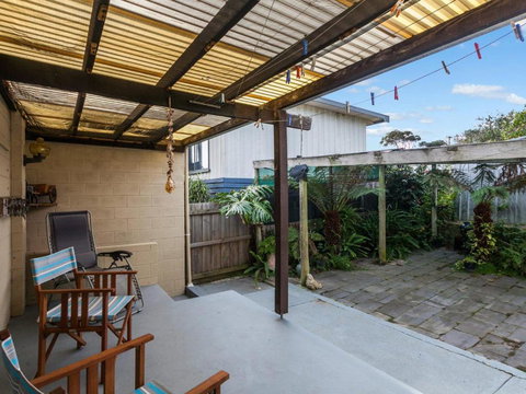 OCEAN SOUNDS Anglesea - Tourism TAS 6