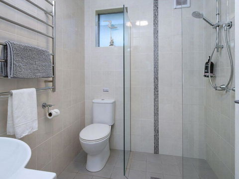 Kendalls Beach HideAway 3 Nights For Price Of 2 During Winter Months - Tourism TAS 2