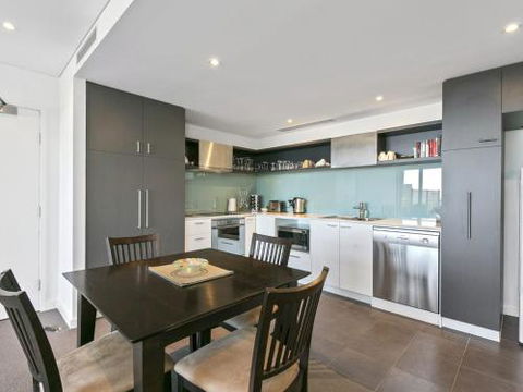 LORNE CHALET APARTMENT 36 Central Location - Tourism TAS 6